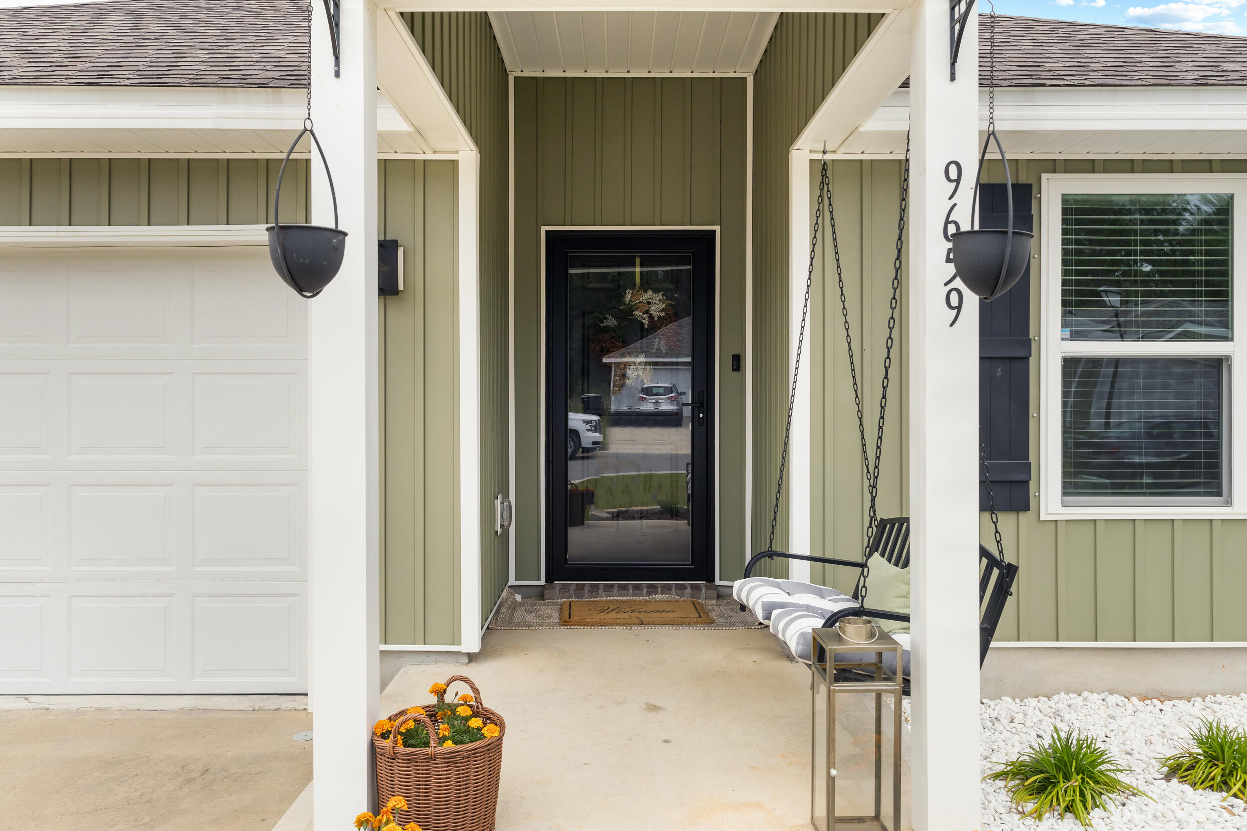 9659 Angel Oak Drive