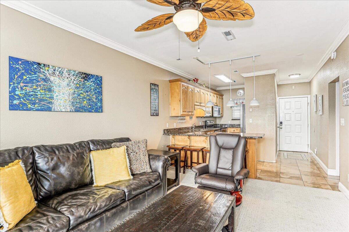 1150 Ft Pickens Road Unit: C7
