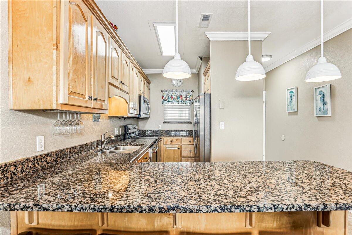 1150 Ft Pickens Road Unit: C7