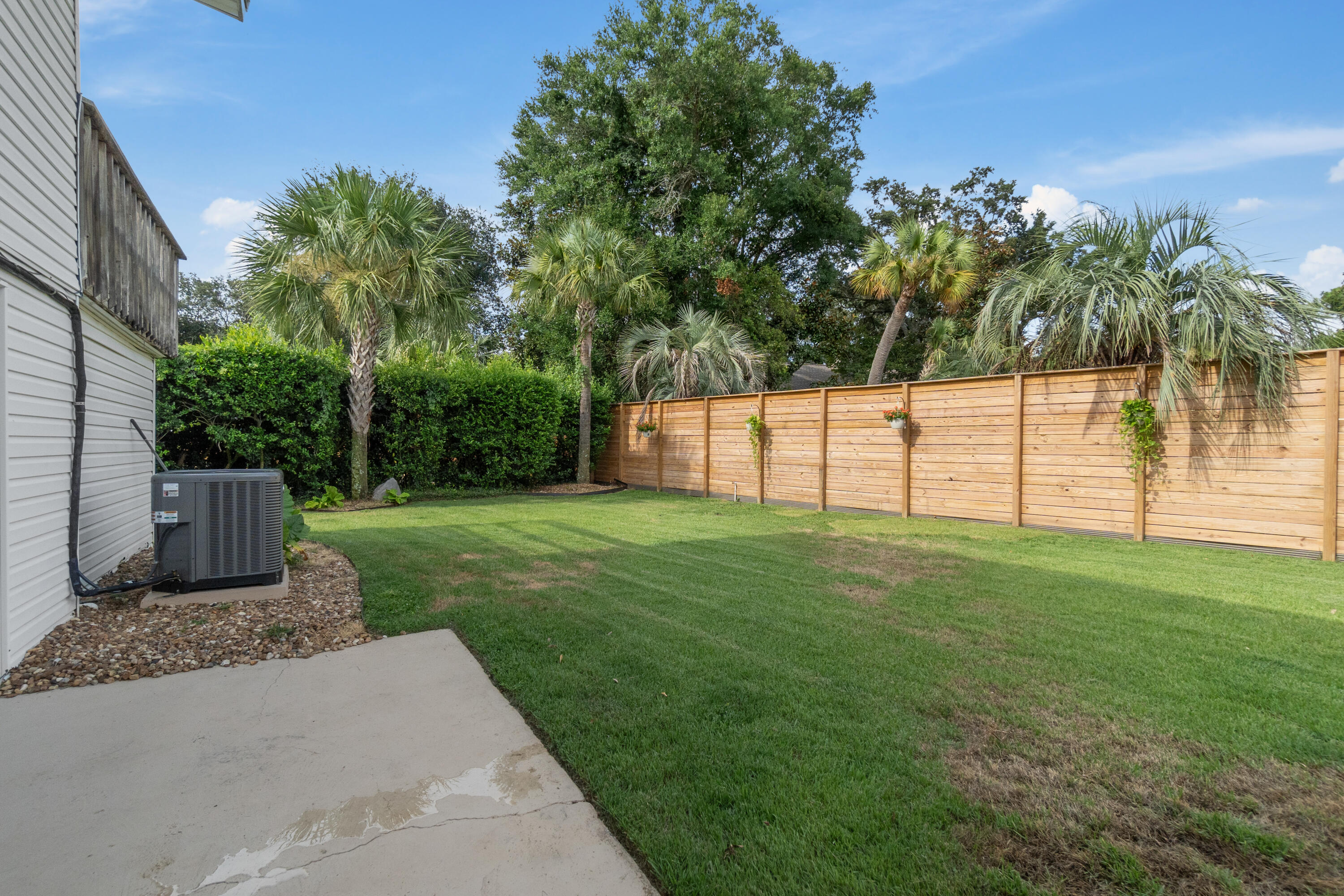 116 Julia Way