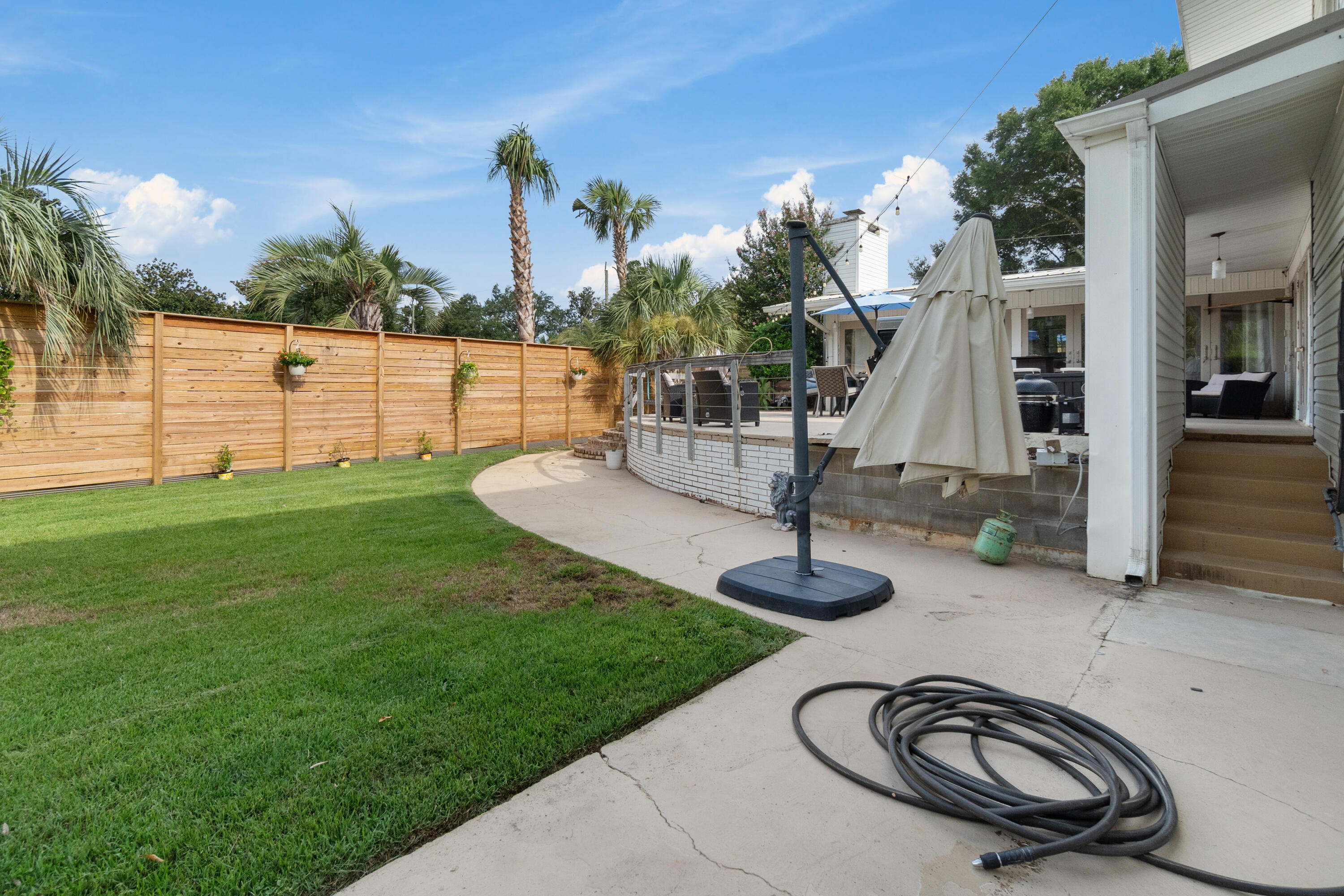 116 Julia Way