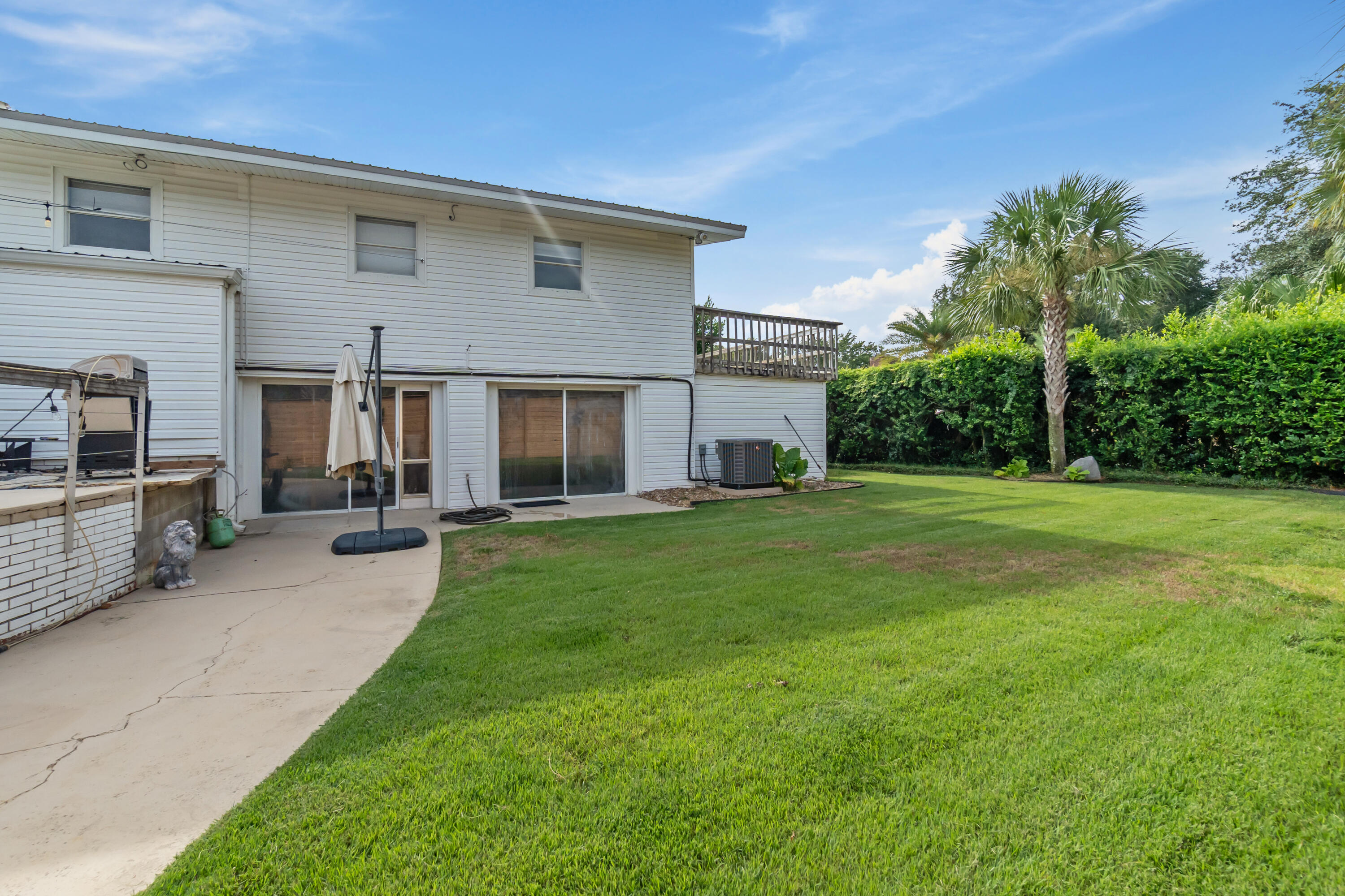 116 Julia Way