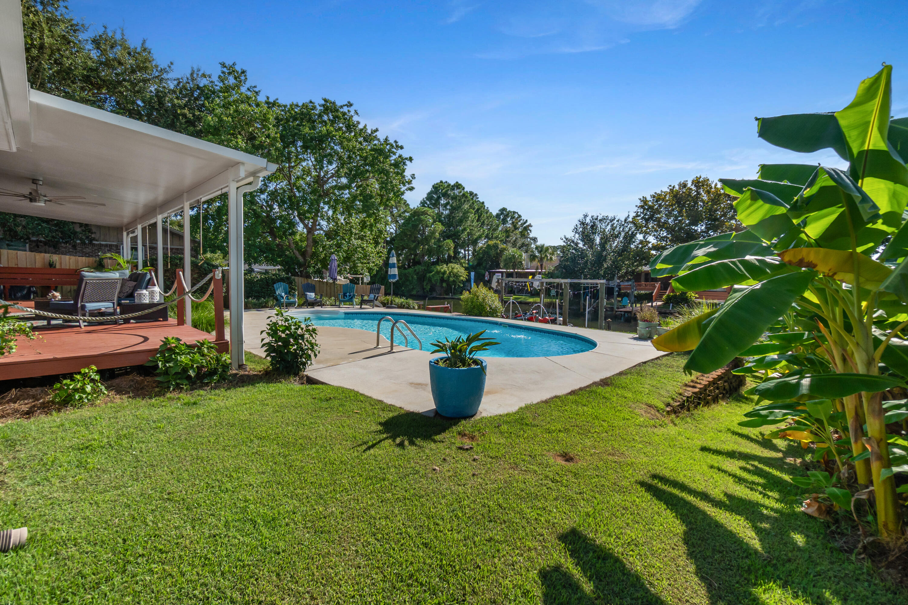 1635 College Parkway