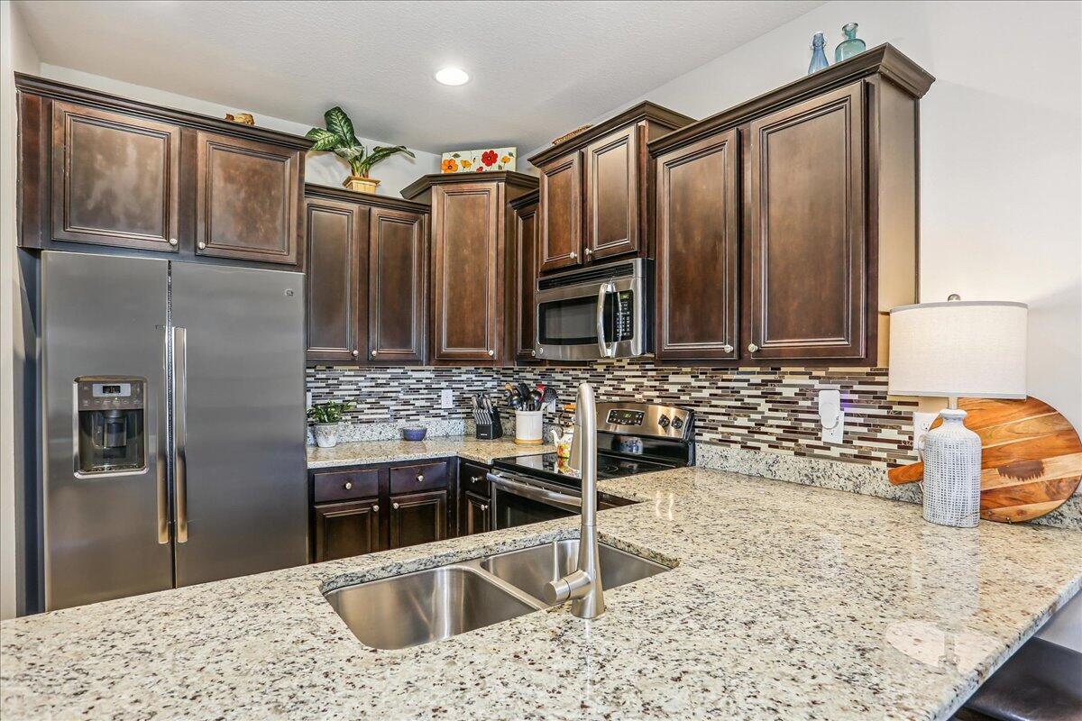 8881 Brown Pelican Circle