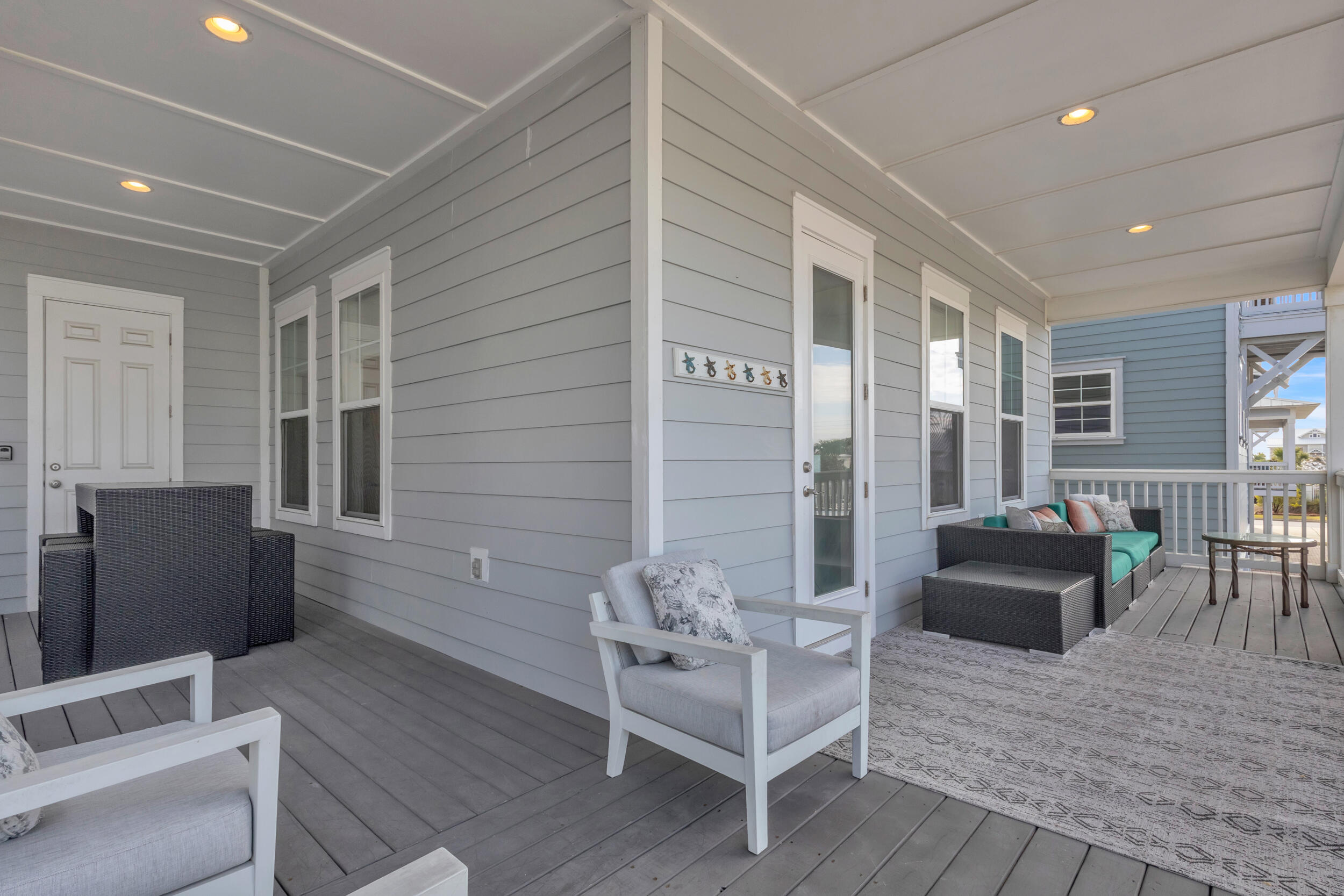 1499 Seaside Circle