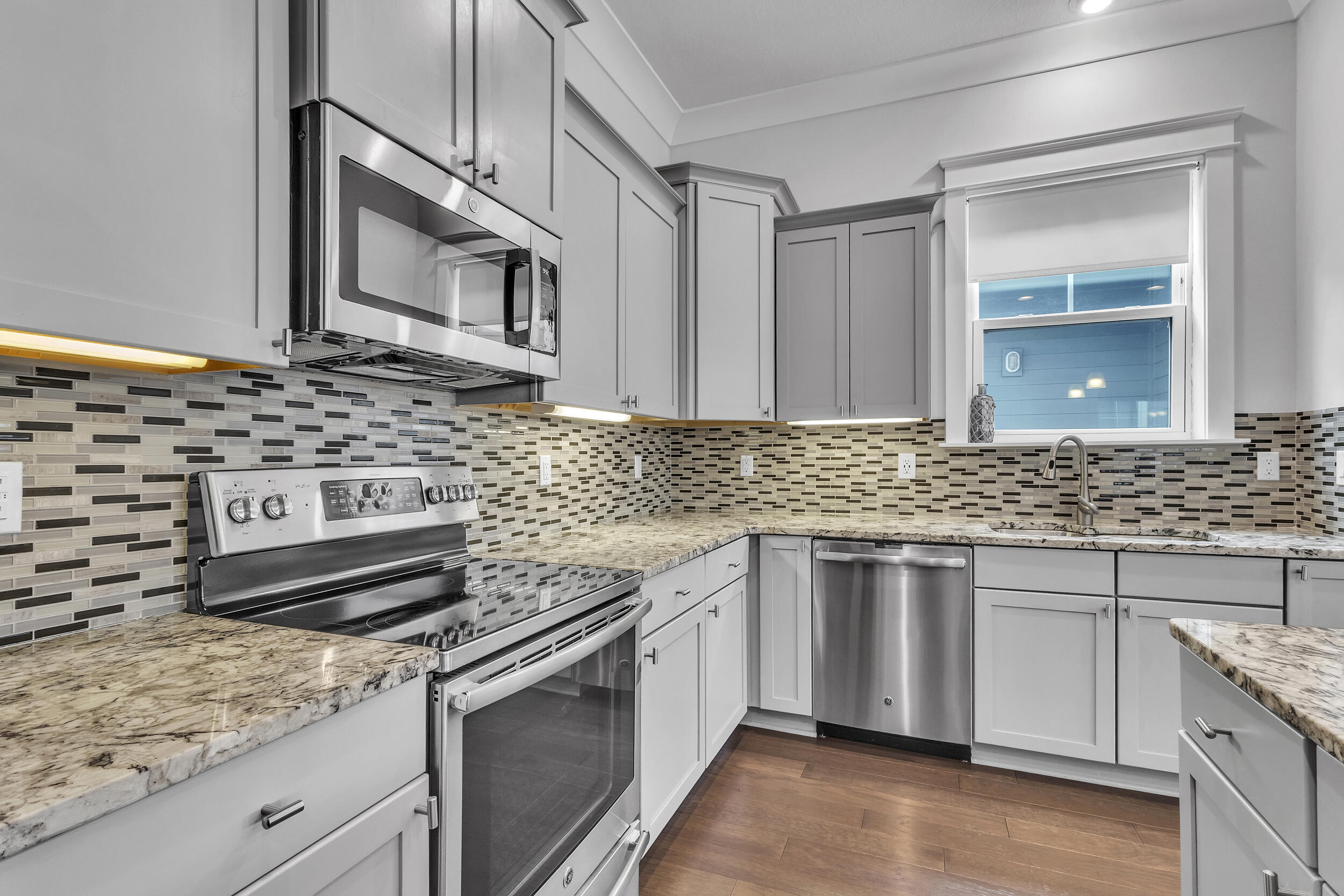 1499 Seaside Circle