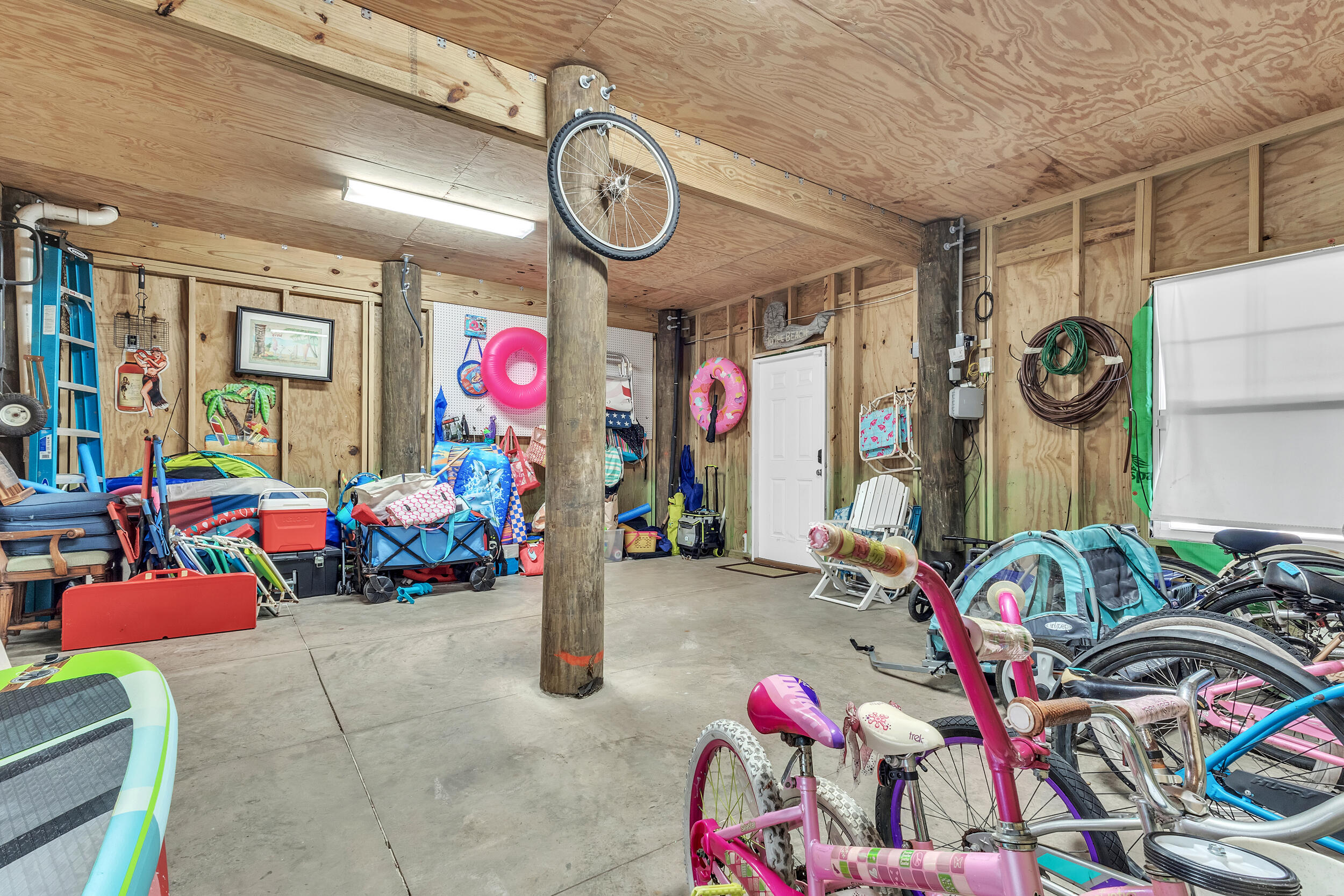 1499 Seaside Circle