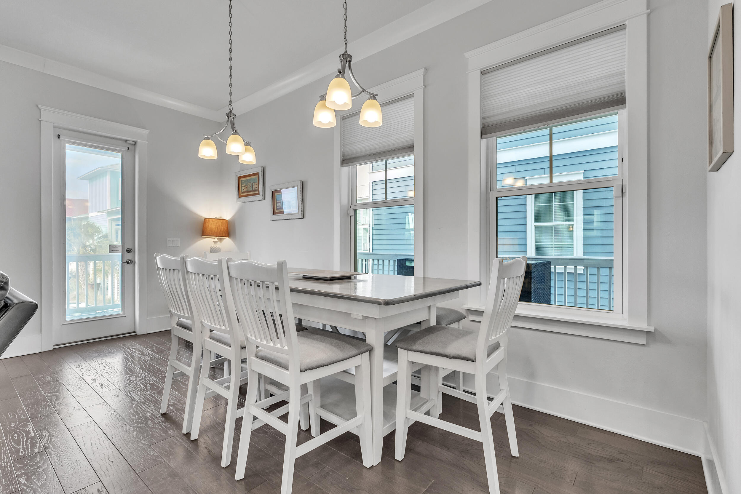 1499 Seaside Circle