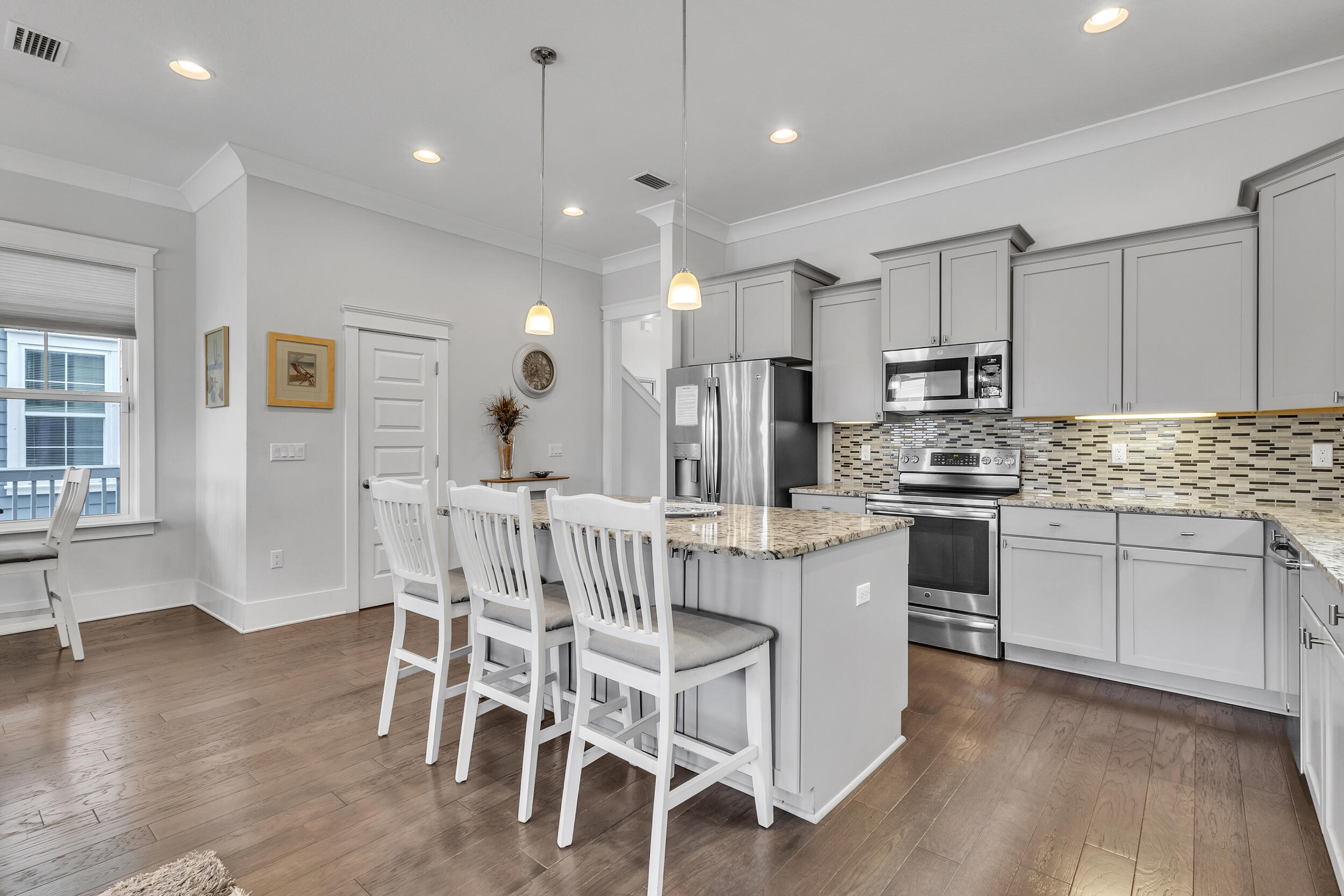 1499 Seaside Circle