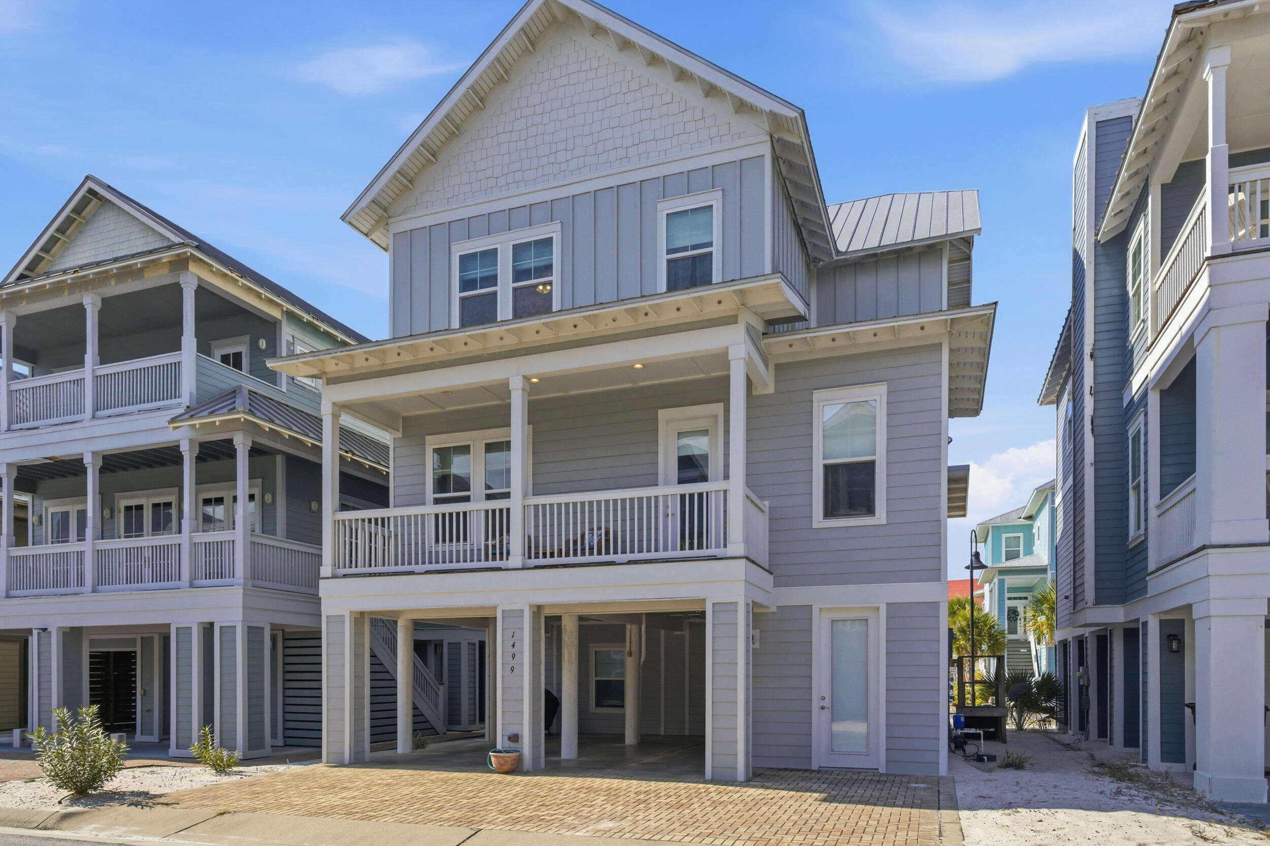 1499 Seaside Circle