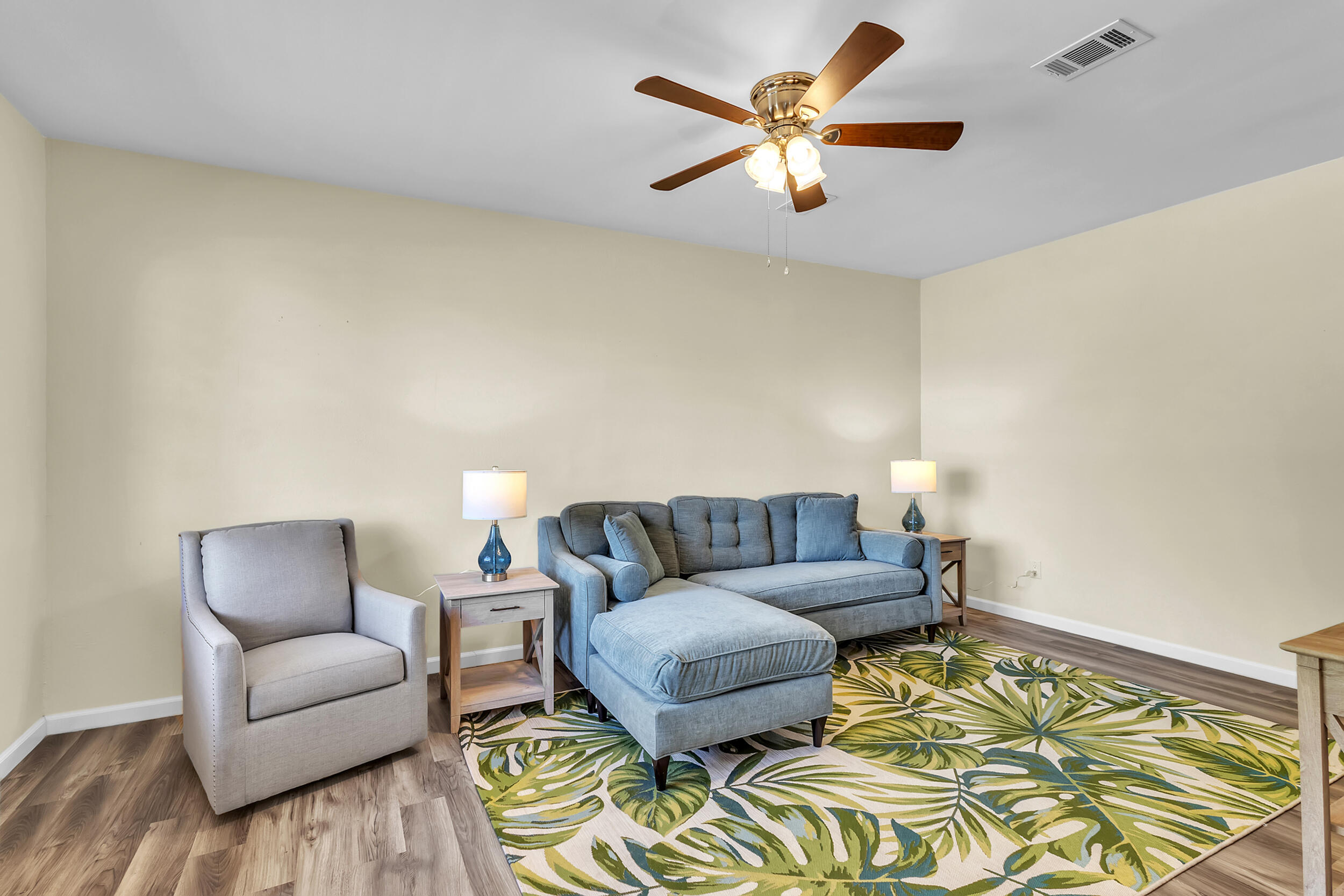 1172 New Haven Drive