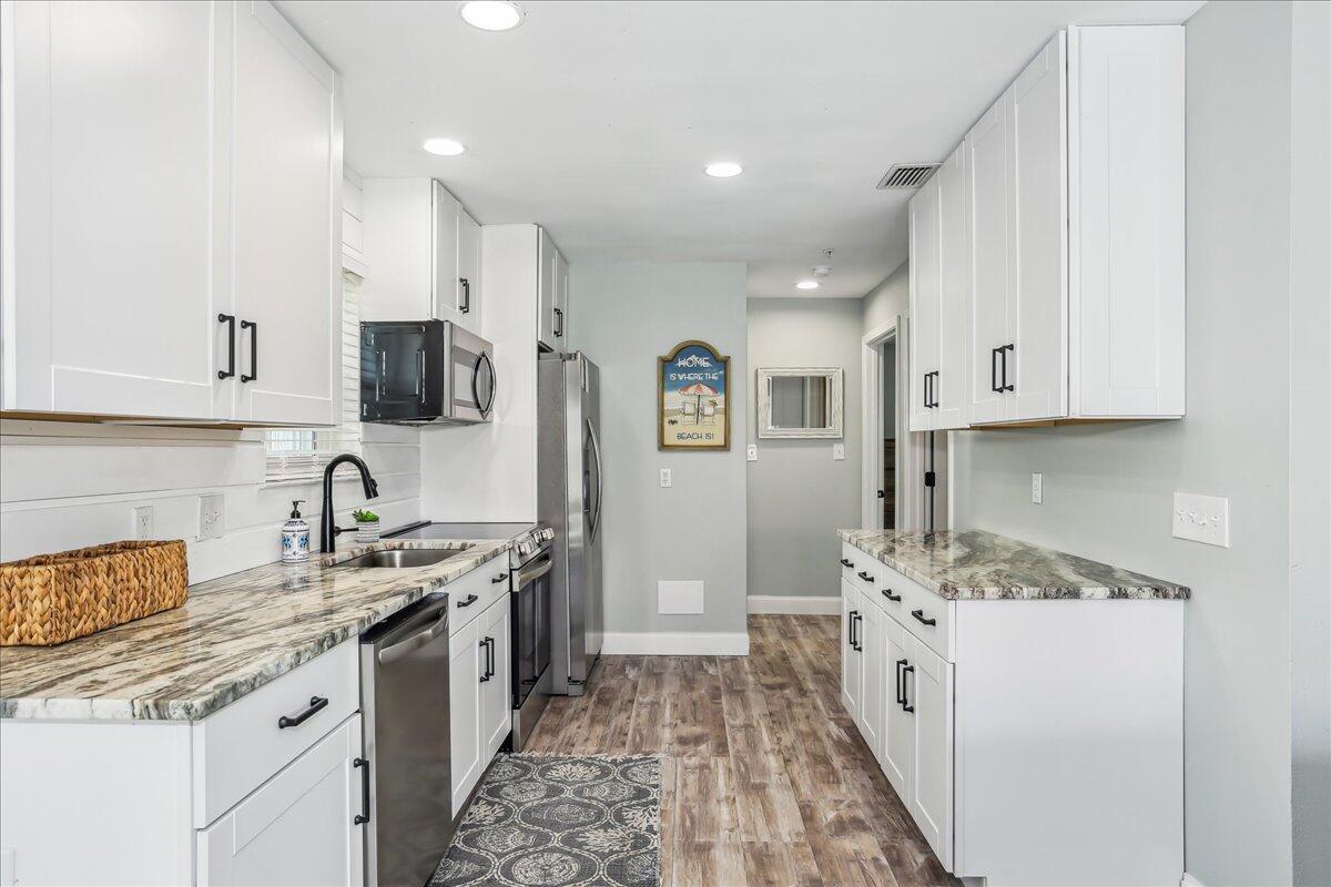 7476 Sunset Harbor Drive Unit: 414