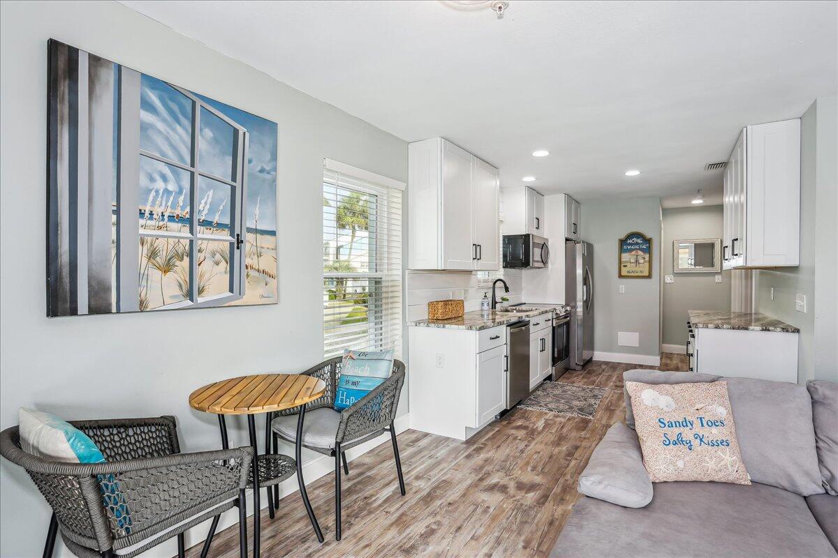 7476 Sunset Harbor Drive Unit: 414