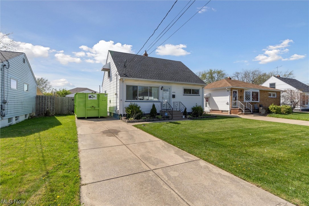 6082 Greene Drive