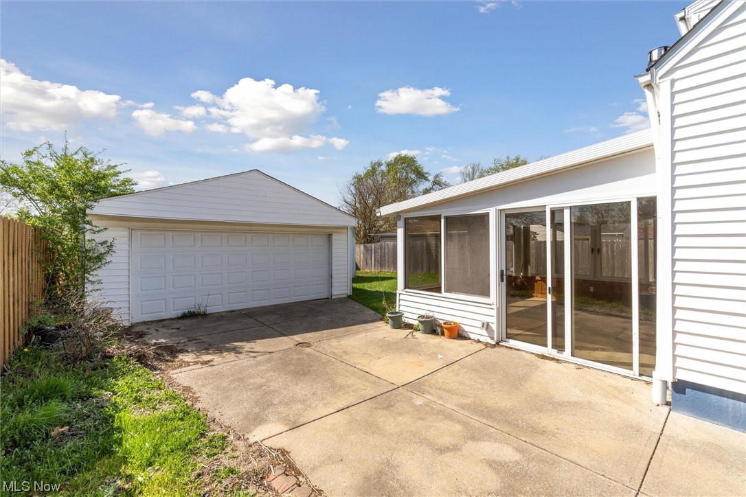 6082 Greene Drive