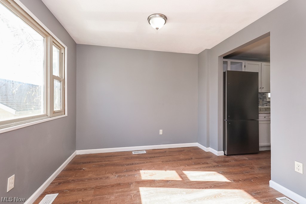 1227 W 25th