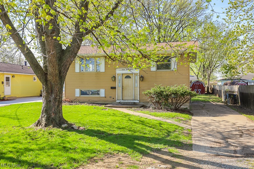1227 W 25th