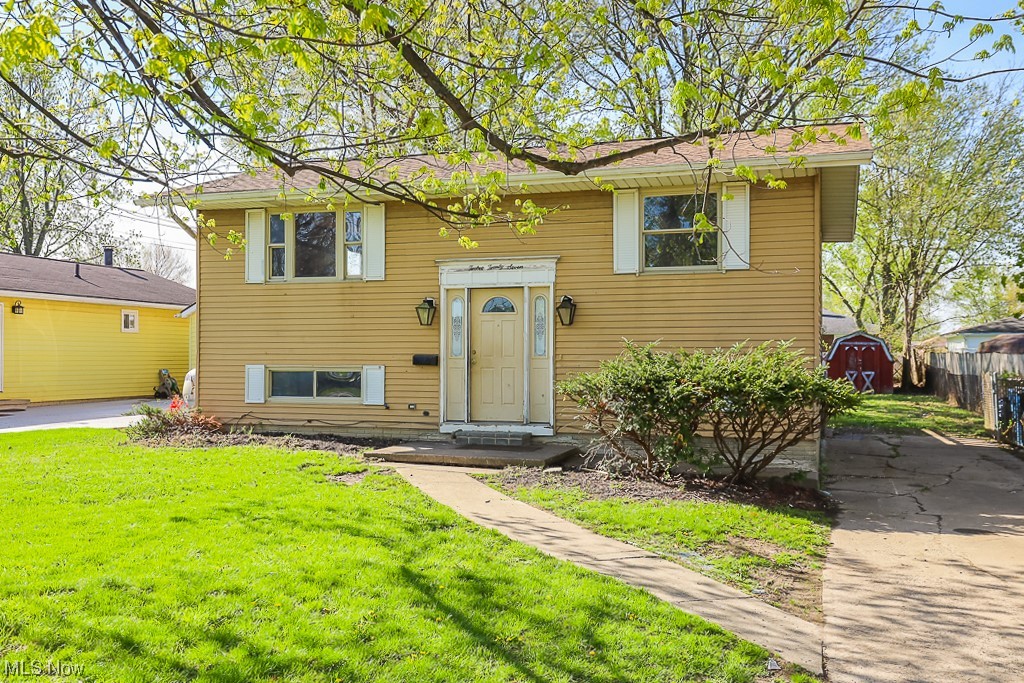 1227 W 25th