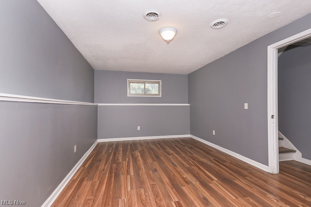 1227 W 25th