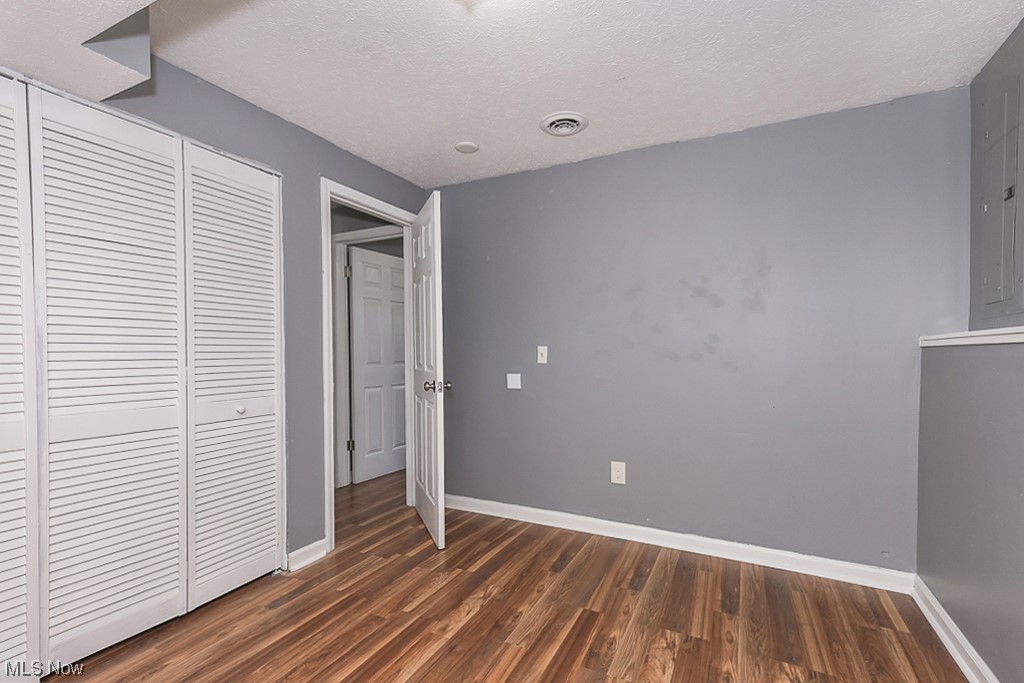 1227 W 25th