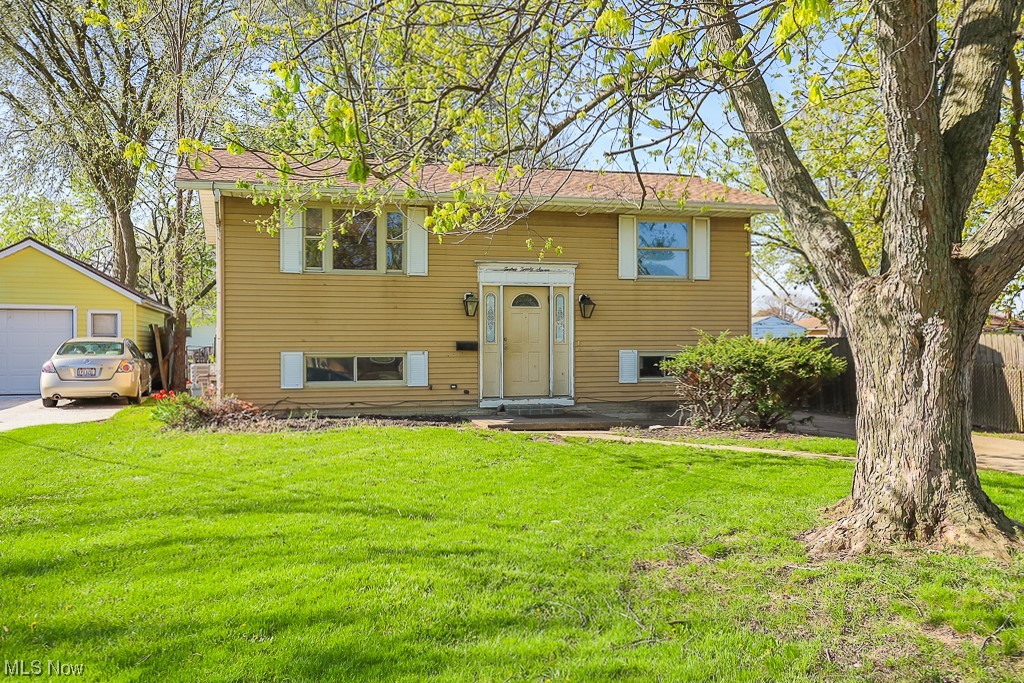 1227 W 25th