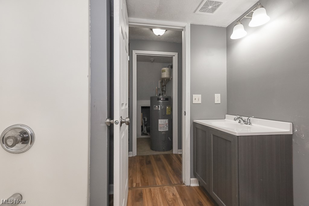 1227 W 25th