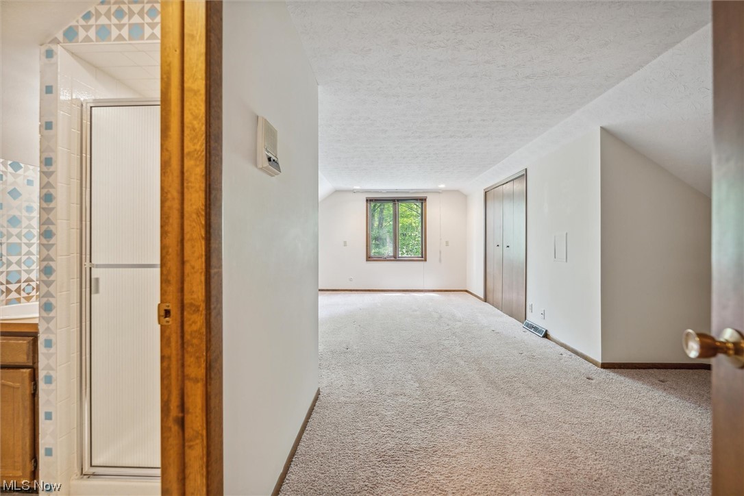 3161 Lander Road