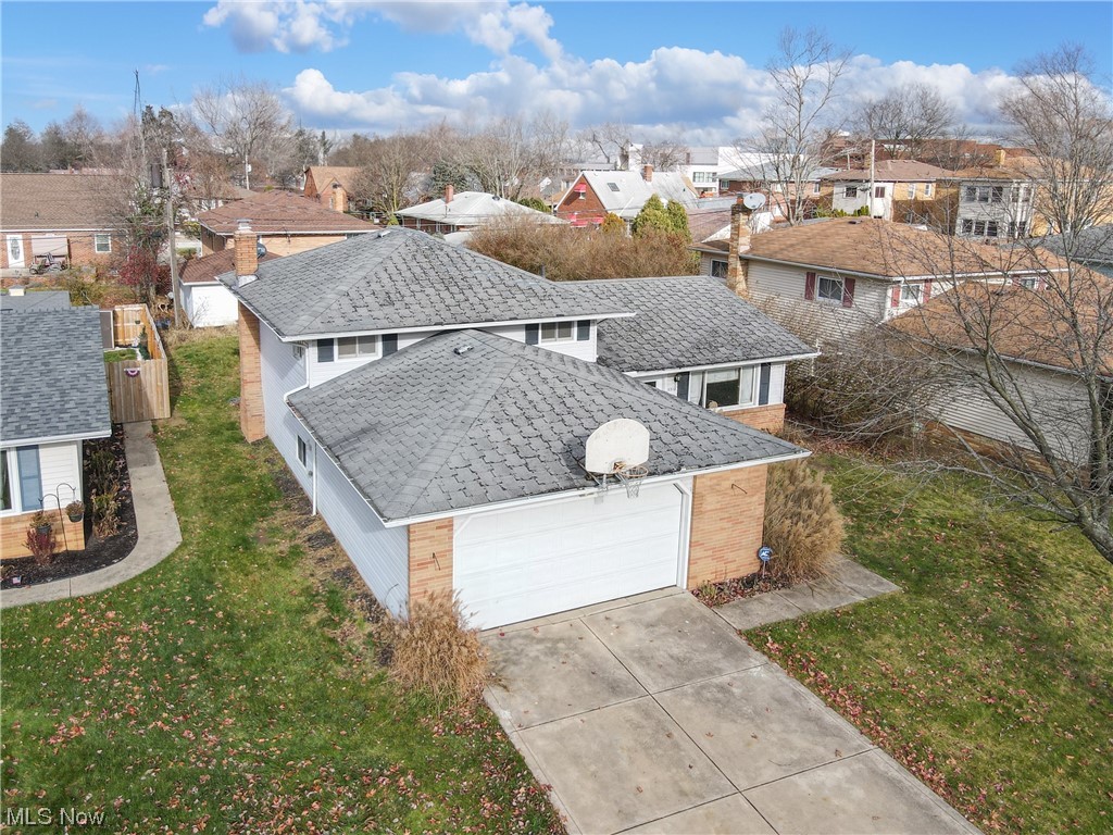 5510 Hollywood Drive
