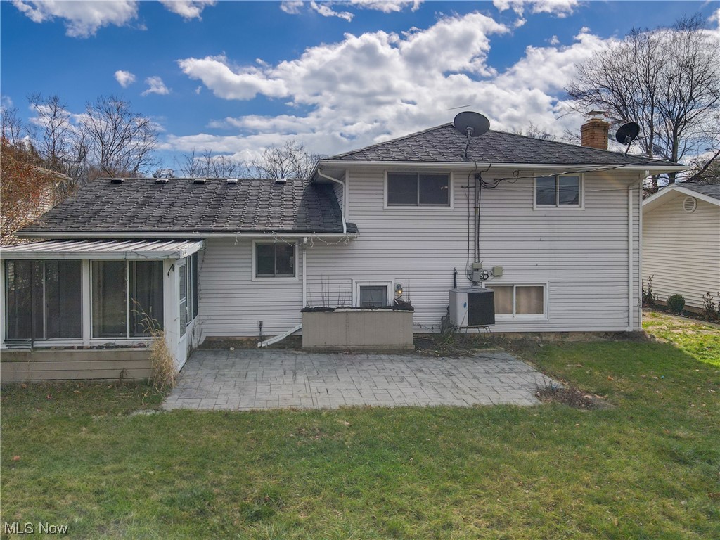 5510 Hollywood Drive