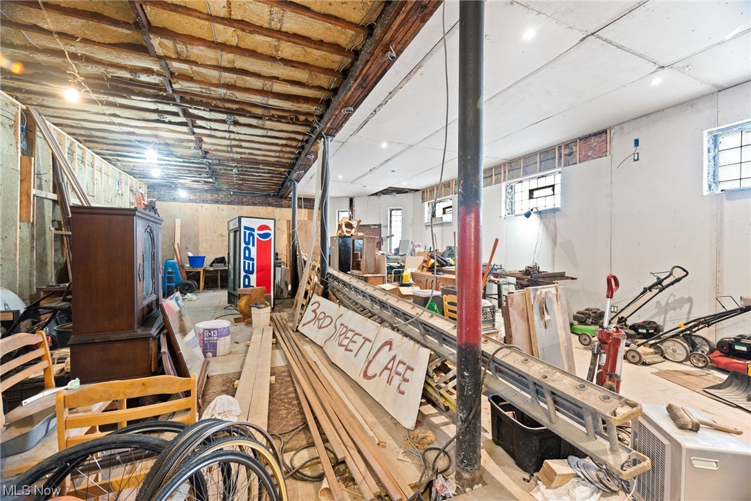 2394 W 3rd