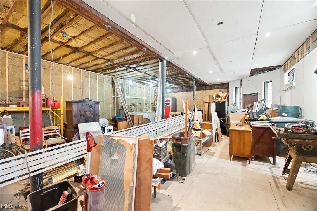2394 W 3rd