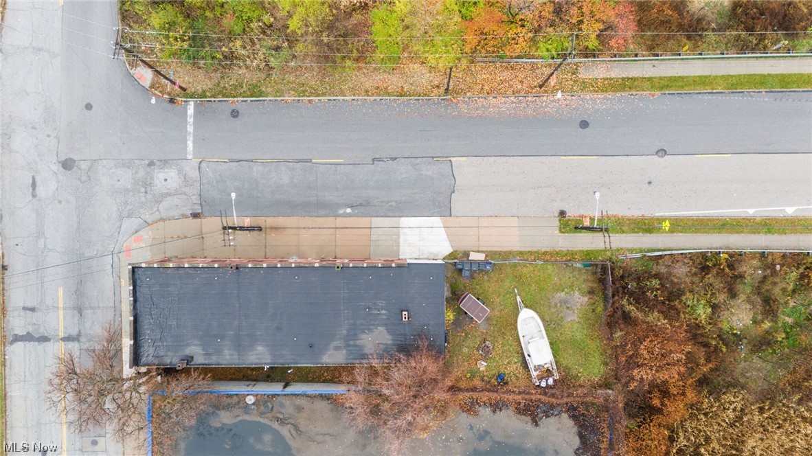 2394 W 3rd