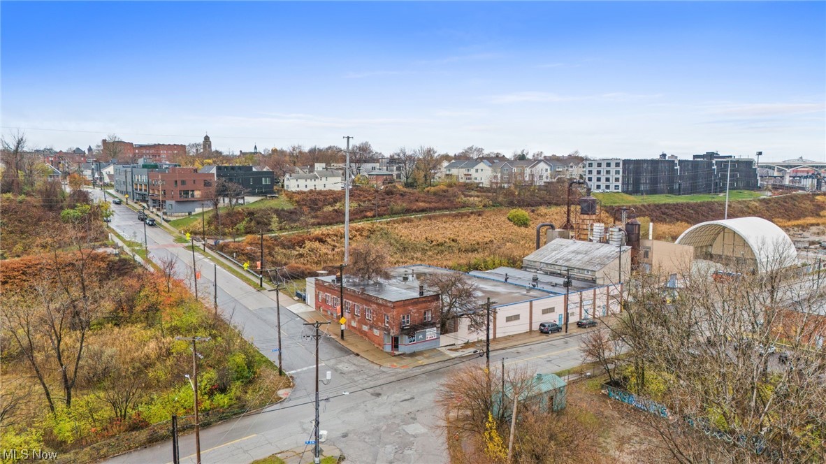 2394 W 3rd