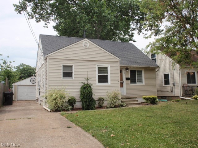 605 Eastern Heights Boulevard