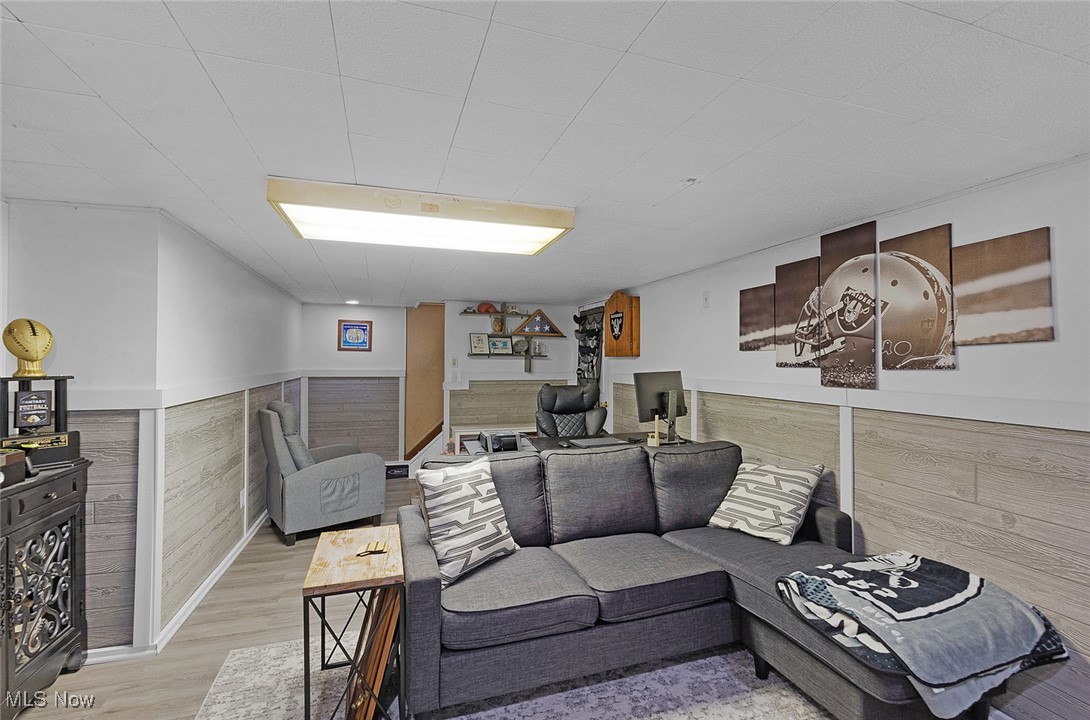 2037 Northview Road