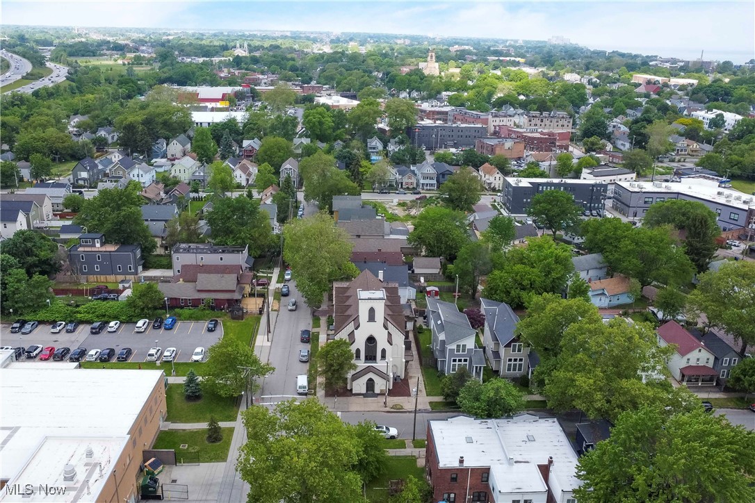 2130 W 42nd Street 2