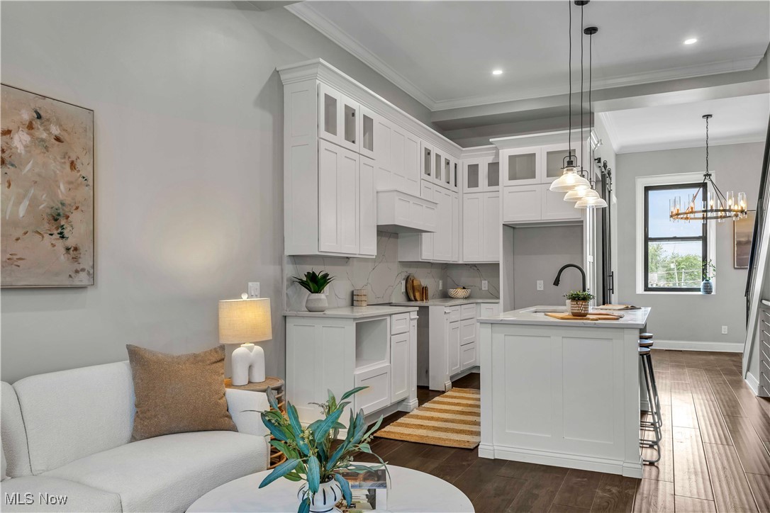 2130 W 42nd Street 2