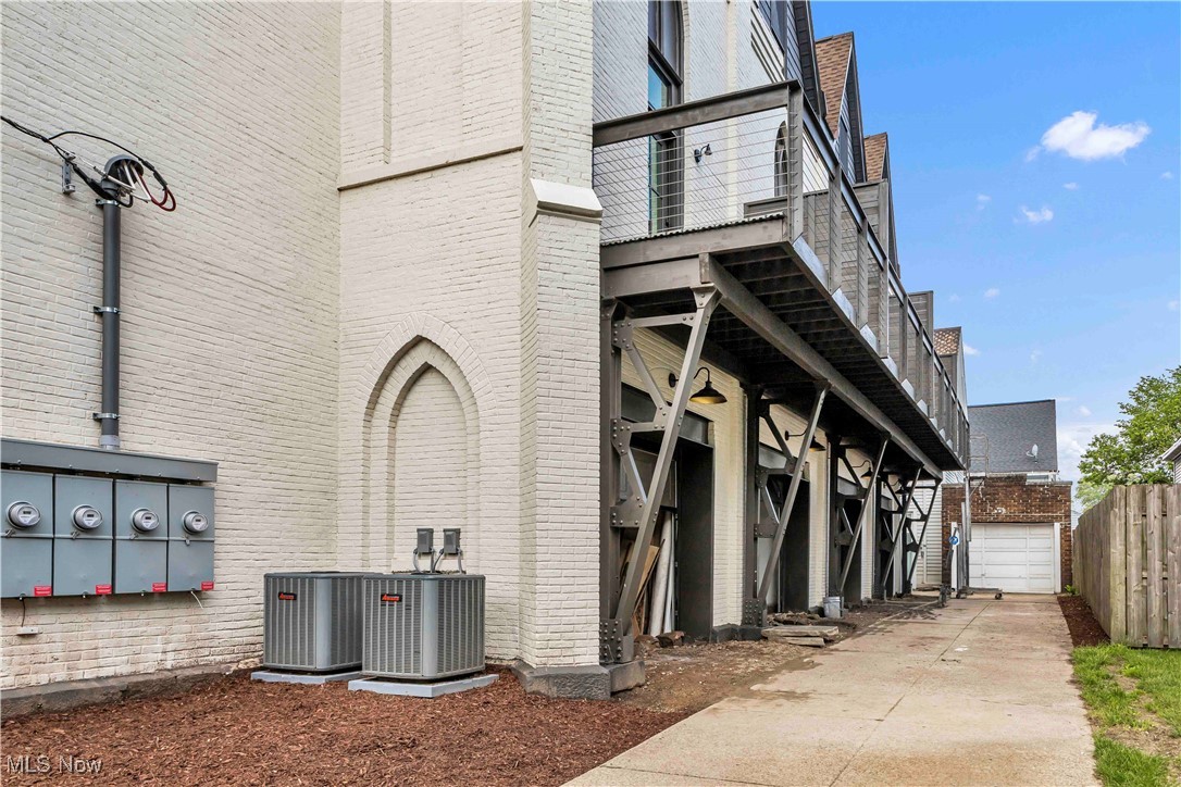 2130 W 42nd Street 2