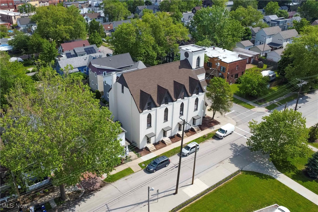 2130 W 42nd Street 2