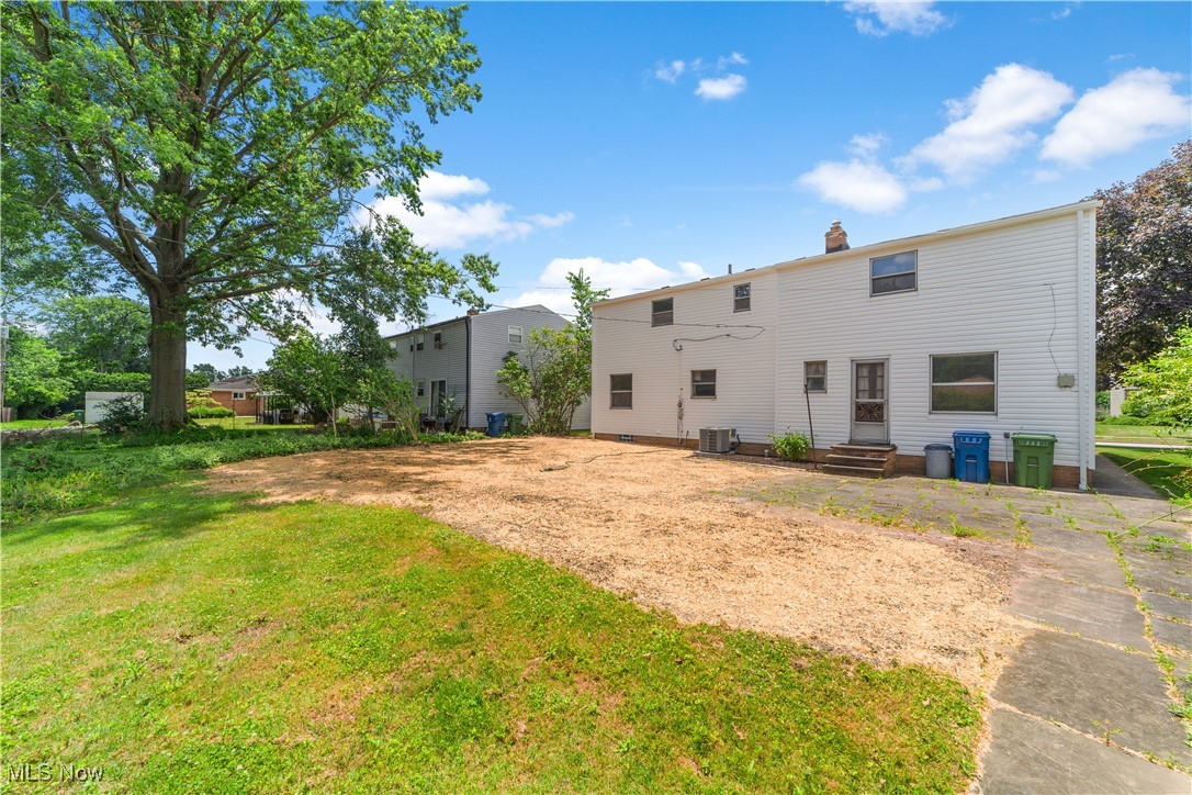 6439 Beverly Drive