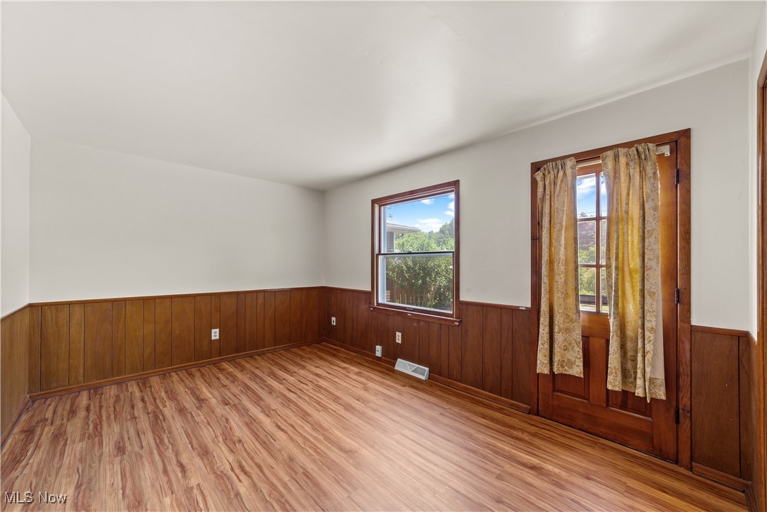 6439 Beverly Drive