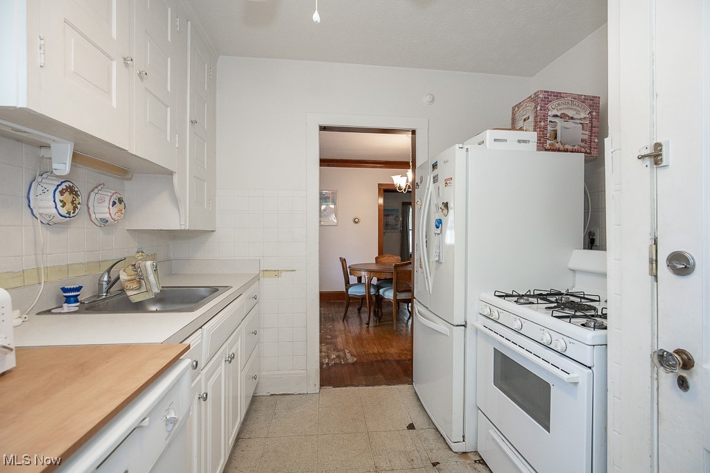 1650-48 Westwood Avenue