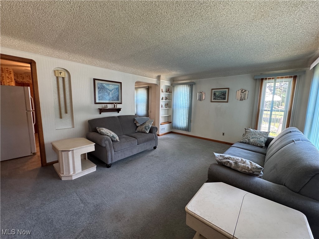 5544 Hauserman Road