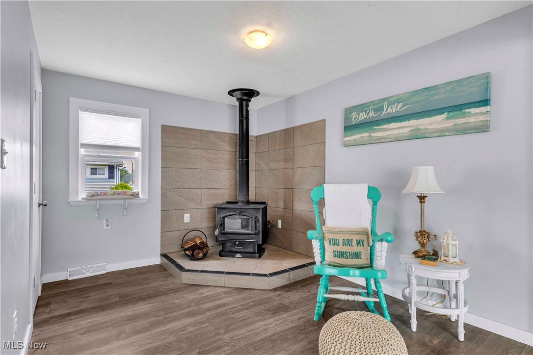3753 Edgewater Drive