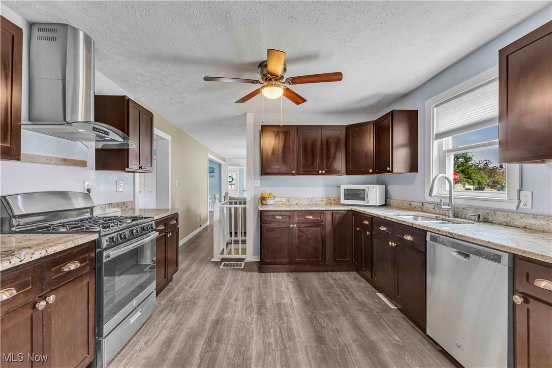 3753 Edgewater Drive