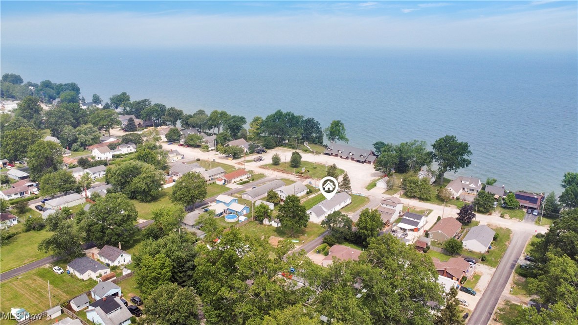 3753 Edgewater Drive