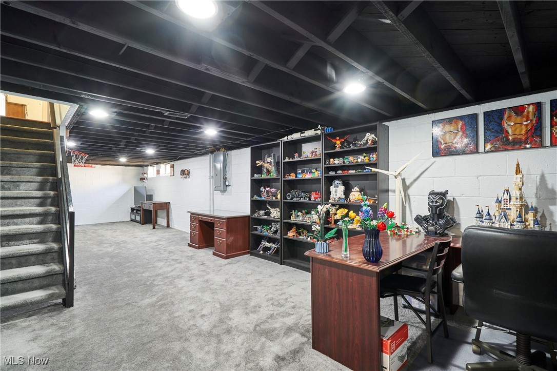 3100 W Ridgewood Drive