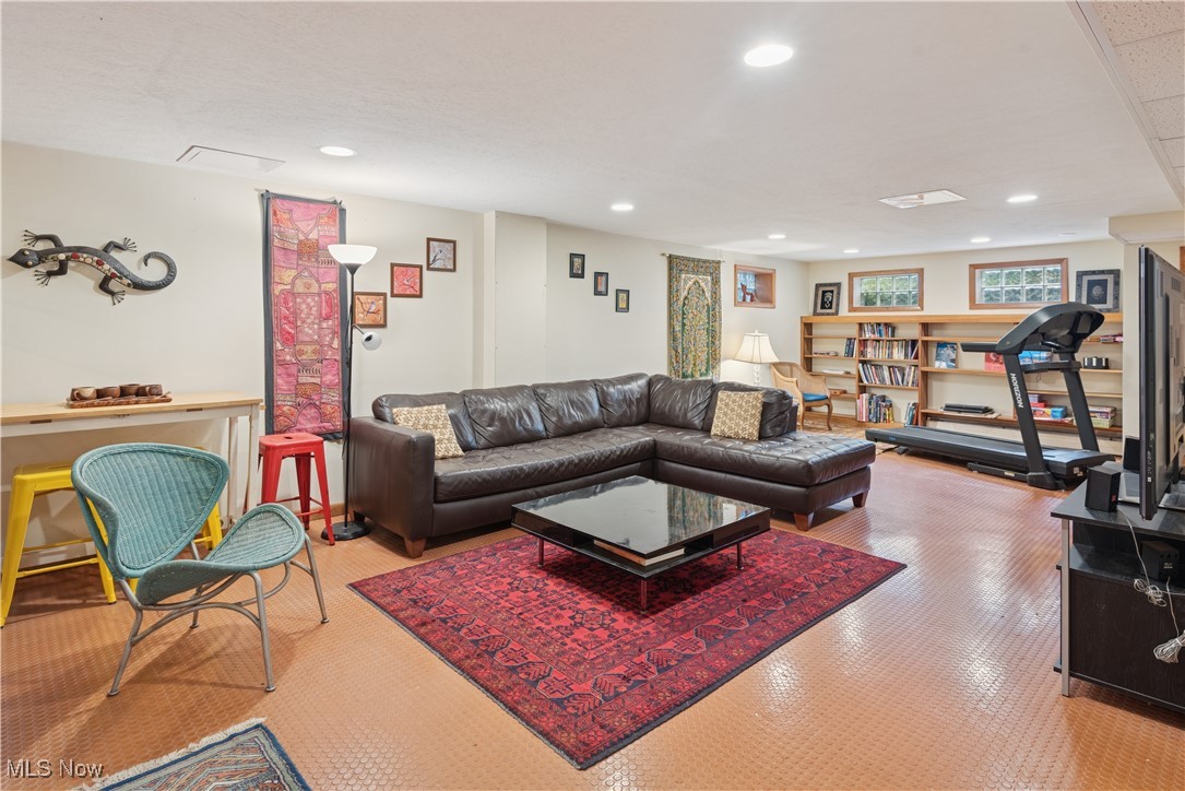 248 Shipherd Circle