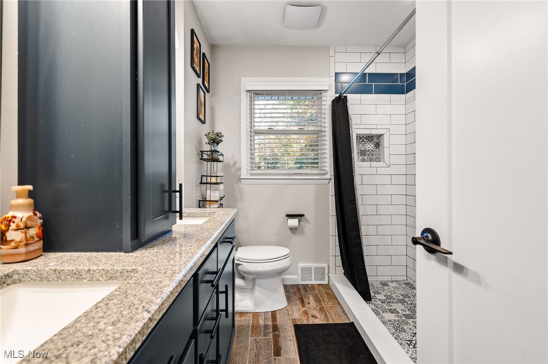 5023 E Edgerton Road