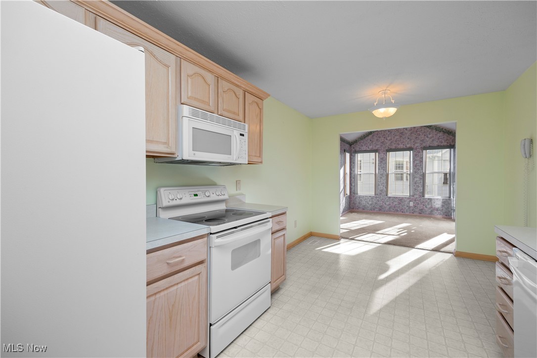 30621 Iris Court